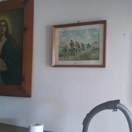 Good Vintage Apartment *